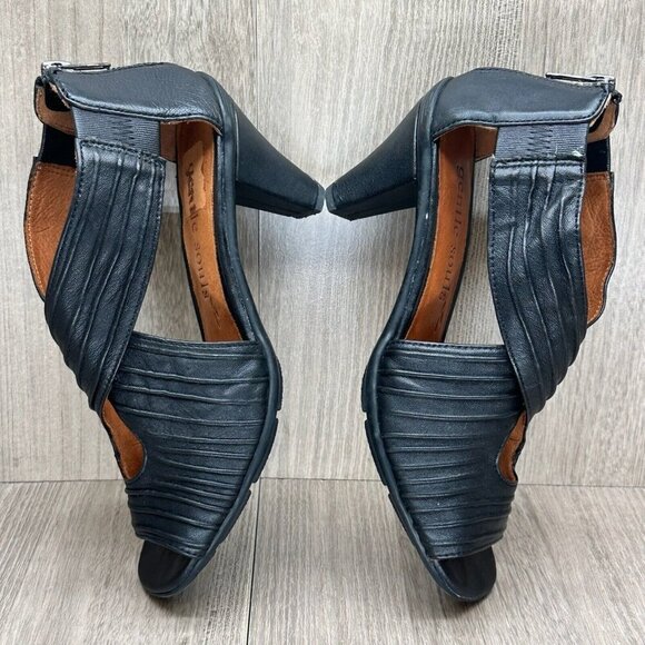 Gentle Souls Sandals Women Sz 6.5M Osaka Rama Cross Strap Leather Zip Heel Black - Picture 6 of 10